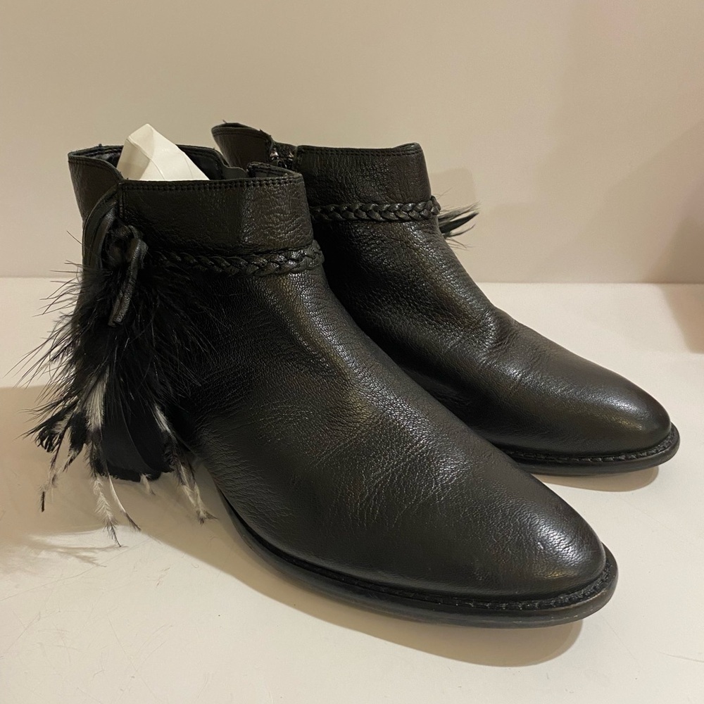 Gianni Bini Ankle Boots 9 M (IQ)